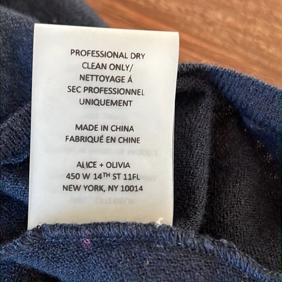 Alice + Olivia Light Sweater - Navy - Picture 10 of 11